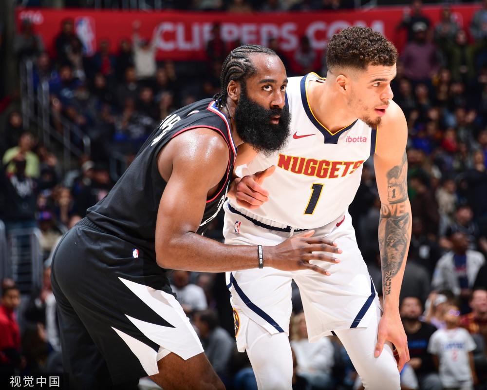 在这个波兰 在这个波兰