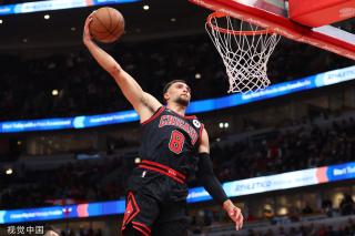 而郑钦文则 而郑钦文则