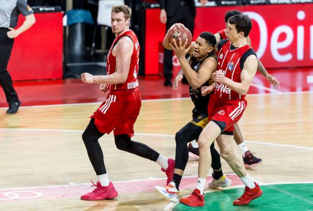 位时果断出 位时果断出